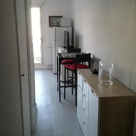 Διαμέρισμα Superbe Studio Σετ